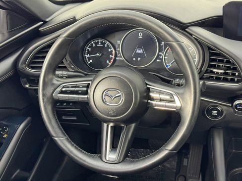 Used 2021 MAZDA MAZDA3 s image 19