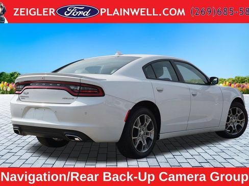 Used 2015 Dodge Charger SXT w/ AWD Plus Group image 3