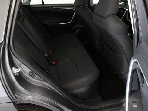 Used 2025 Toyota RAV4 LE AWD/4WD image 29