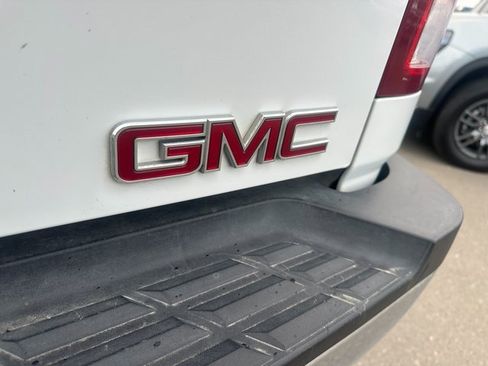 Used 2014 GMC Sierra 2500 W/T image 12