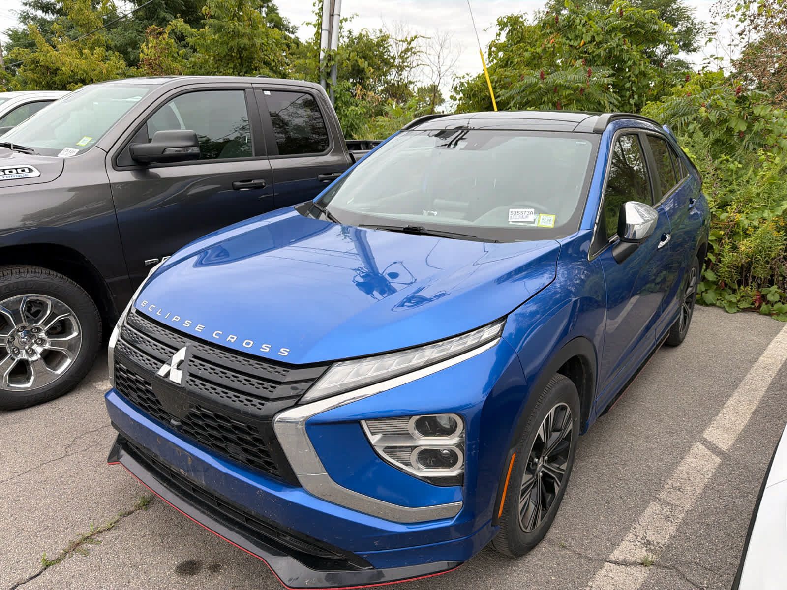 Used 2022 Mitsubishi Eclipse Cross AWD image 12