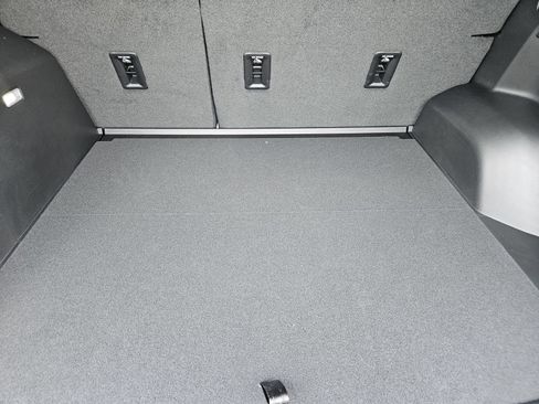 New 2027 Chevrolet Equinox LT FWD image 26