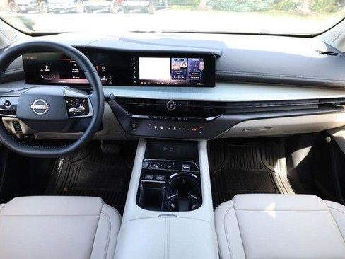 Certified 2025 Nissan Murano SL AWD/4WD image 26