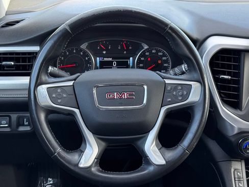 Used 2019 GMC Acadia SLT AWD/4WD image 8