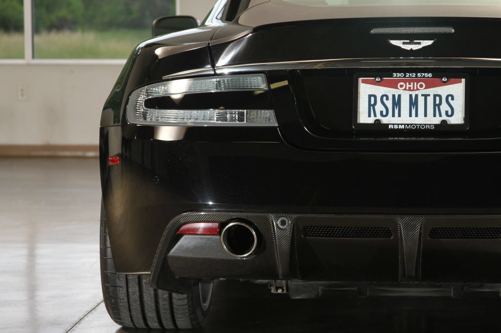 Used 2009 Aston Martin DBS Coupe RWD image 32