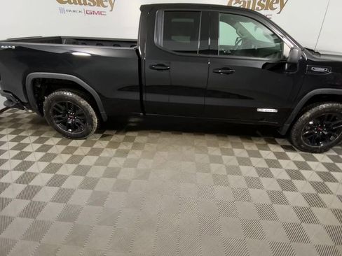 Used 2026 GMC Sierra 1500 Elevation image 9
