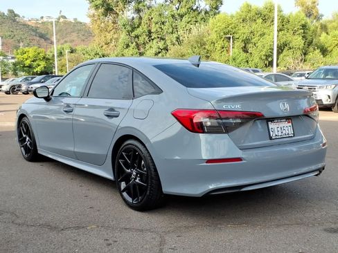 Used 2024 Honda Civic Sport image 7