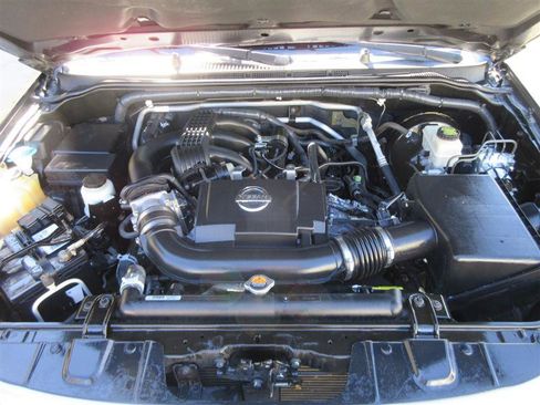 Used 2014 Nissan Xterra S image 30