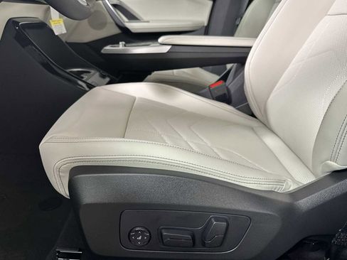 New 2026 BMW X1 xDrive28i w/ Convenience Package image 12