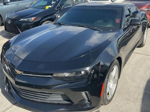Used 2018 Chevrolet Camaro LT image 2