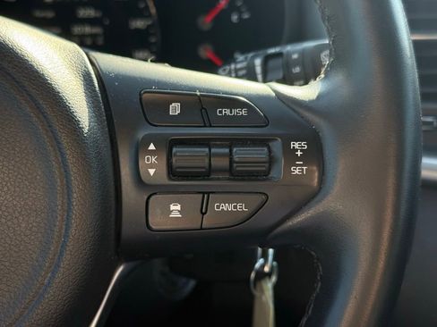 Certified 2018 Kia Sorento LX w/ LX V6 Convenience Package image 26