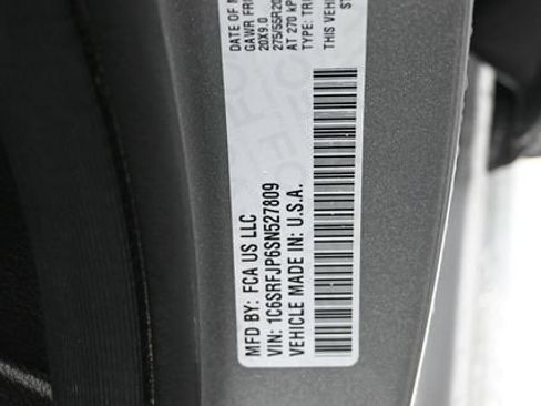 Used 2025 RAM 1500 Laramie w/ Sport Appearance Package AWD/4WD image 19