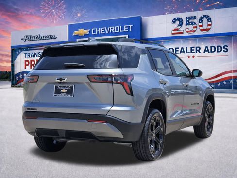 New 2027 Chevrolet Equinox LT w/ Convenience Package II FWD image 5
