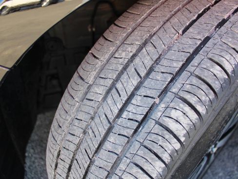 Used 2019 Nissan Altima 2.5 SV image 12