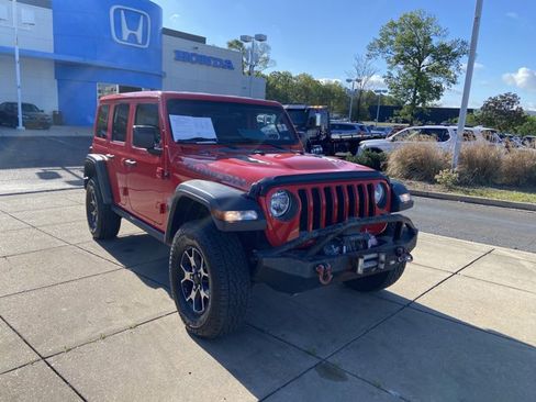 Used 2018 Jeep Wrangler Unlimited Rubicon image 2