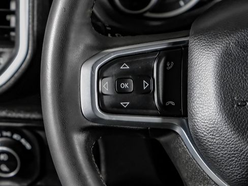 Used 2025 RAM 2500 Big Horn AWD/4WD image 18