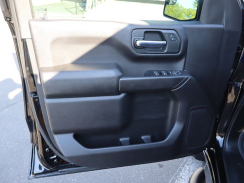 Used 2024 Chevrolet Silverado 1500 Custom Trail Boss AWD/4WD image 17