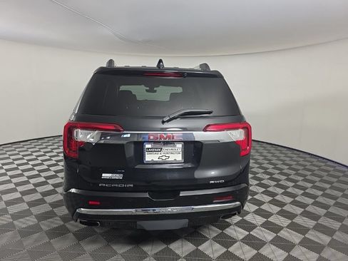 Used 2023 GMC Acadia Denali w/ Black Diamond Edition AWD/4WD image 4