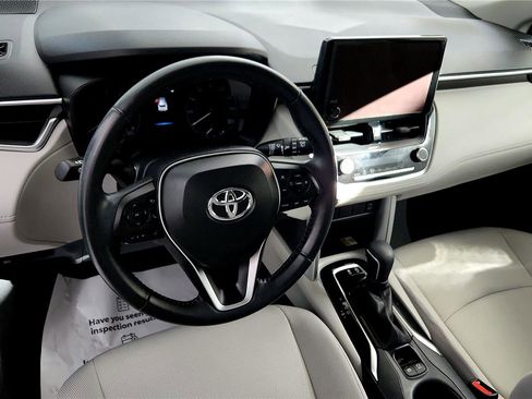 Used 2023 Toyota Corolla Cross LE image 24