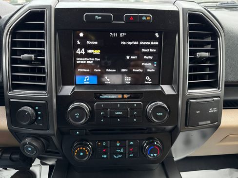 Used 2017 Ford F150 XLT w/ Equipment Group 302A Luxury image 18