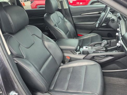 Used 2025 Kia Telluride S AWD/4WD image 13