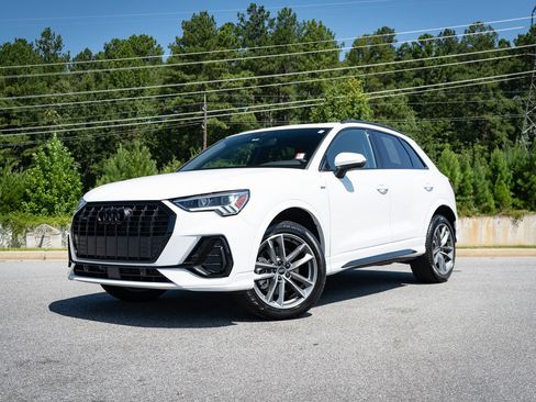 Used 2025 Audi Q3 2.0T Premium w/ Convenience Package AWD/4WD image 1