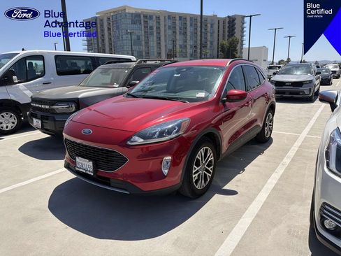 Used 2022 Ford Escape SEL w/ Technology Package FWD image 16