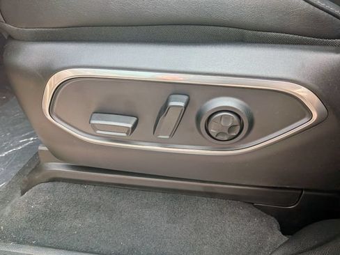 New 2026 Jeep Grand Wagoneer Limited AWD/4WD image 10