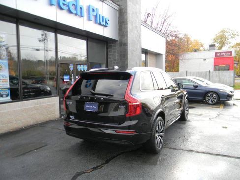 Used 2023 Volvo XC90 B5 Core w/ Protection Package Premier AWD/4WD image 6