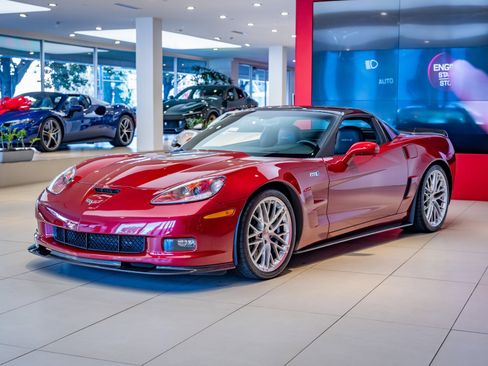 Used 2011 Chevrolet Corvette ZR1 image 4