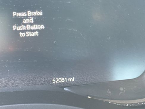 Used 2024 RAM 1500 Limited w/ Body Color Bumper Group image 25