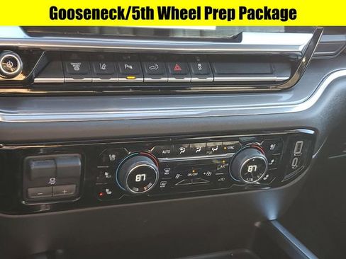 Used 2024 Chevrolet Silverado 3500 High Country w/ High Country Premium Package image 19