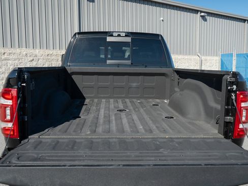 Used 2024 RAM 2500 Limited AWD/4WD image 16
