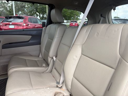 Used 2014 Honda Odyssey Touring image 9