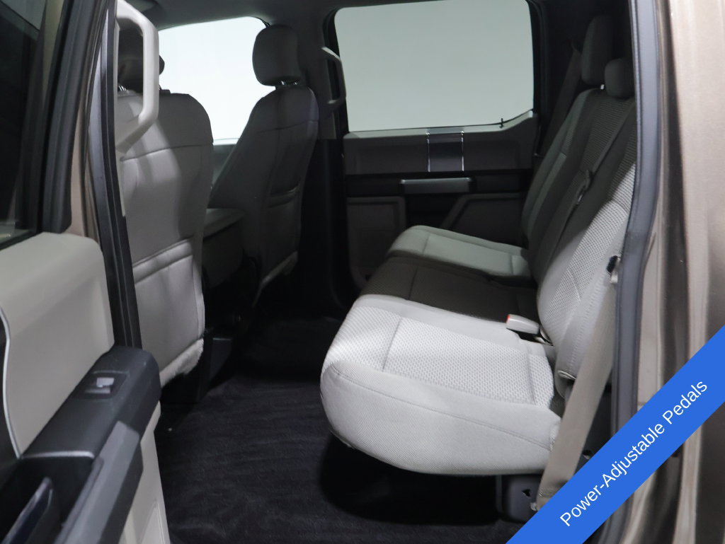 Used 2016 Ford F150 XLT w/ Equipment Group 302A Luxury AWD/4WD image 11