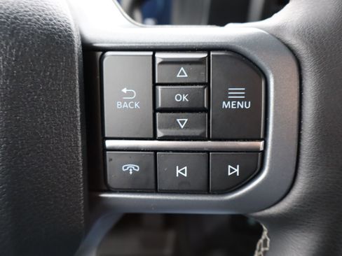 Used 2025 Ford F250 Lariat w/ Chrome Package image 23