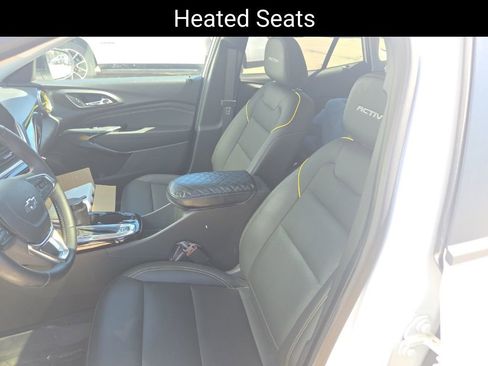 Used 2024 Chevrolet Trax ACTIV w/ Sunroof Package FWD image 12