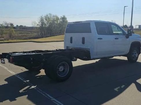 New 2026 Chevrolet Silverado 3500 W/T AWD/4WD image 8