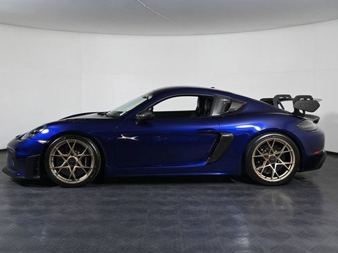 Certified 2024 Porsche 718 Cayman GT4 RS RWD image 2