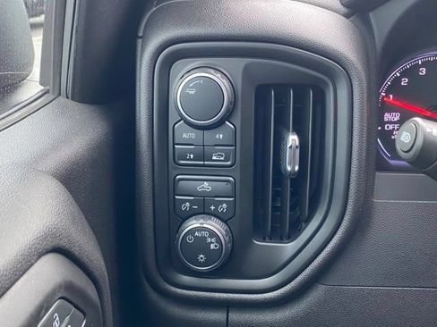 Used 2023 Chevrolet Silverado 1500 Custom AWD/4WD image 22