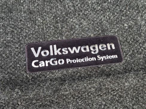 Certified 2024 Volkswagen Tiguan SE R-Line FWD image 69