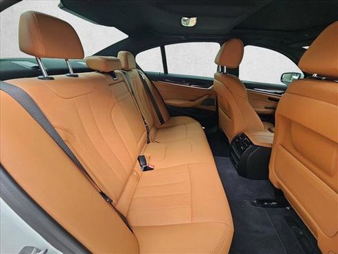 Used 2023 BMW 540i w/ Premium Package RWD image 19