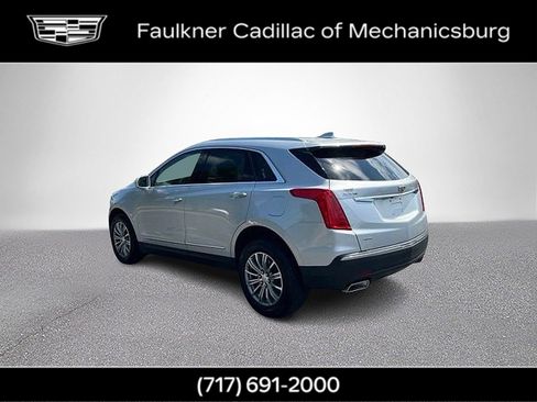 Used 2017 Cadillac XT5 Luxury w/ Driver Awareness Package AWD/4WD image 8