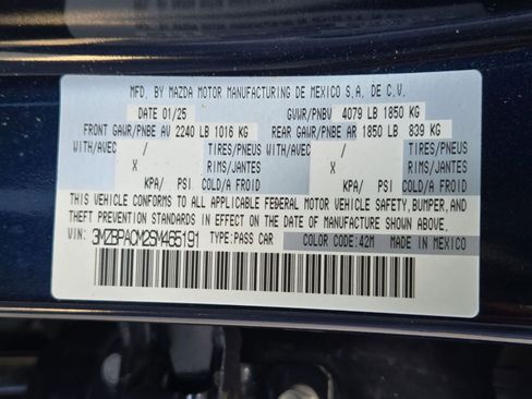 Used 2025 MAZDA MAZDA3 s image 33