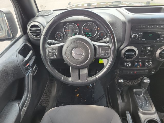 Used 2015 Jeep Wrangler Unlimited Sport w/ Quick Order Package 24S AWD/4WD image 10