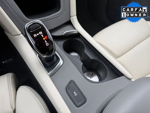 Used 2017 Cadillac XT5 Luxury w/ Driver Awareness Package image 19