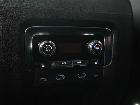 Used 2025 GMC Yukon Denali w/ Denali Reserve Package AWD/4WD image 19
