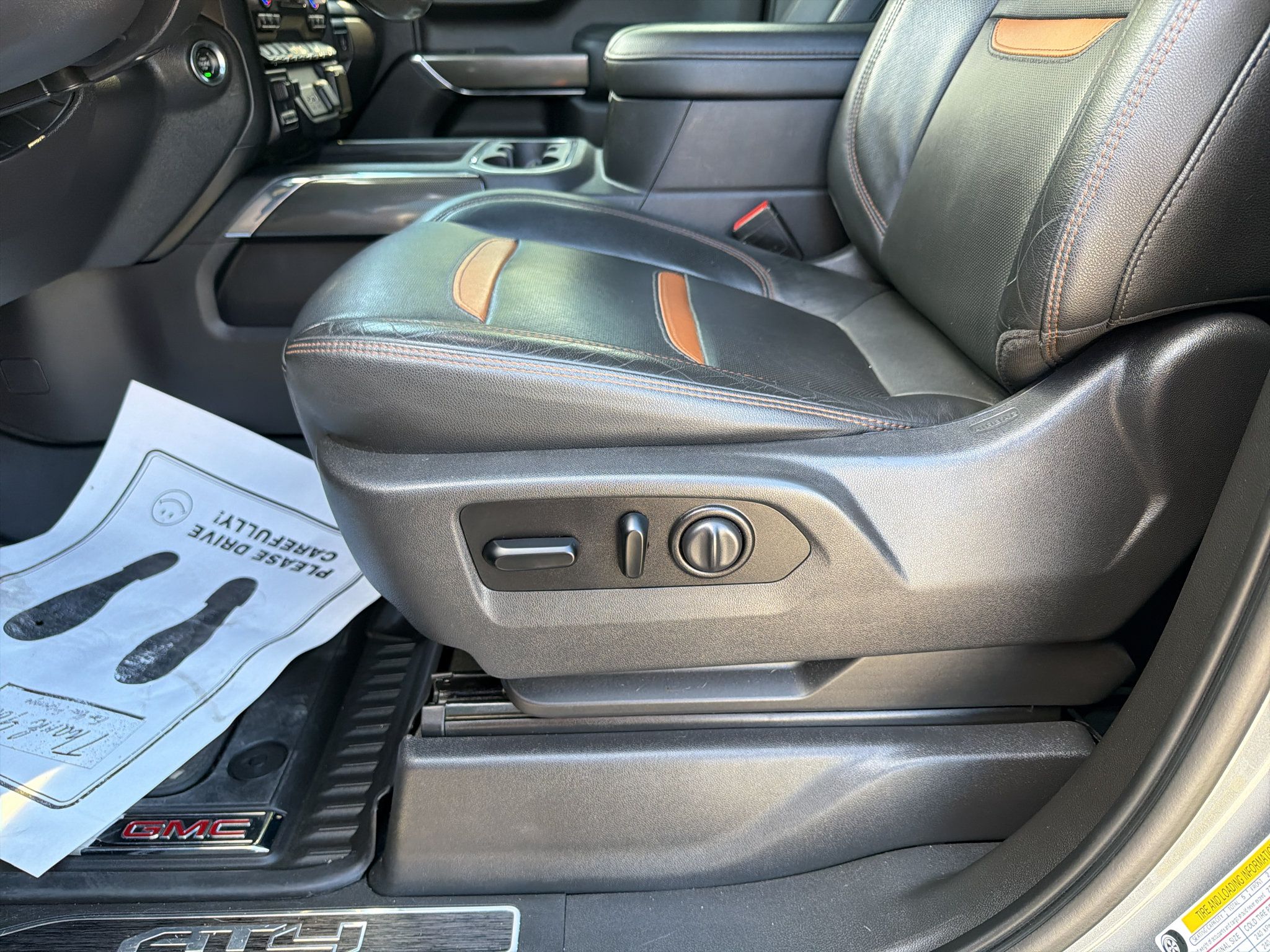 Used 2021 GMC Sierra 1500 AT4 AWD/4WD image 19