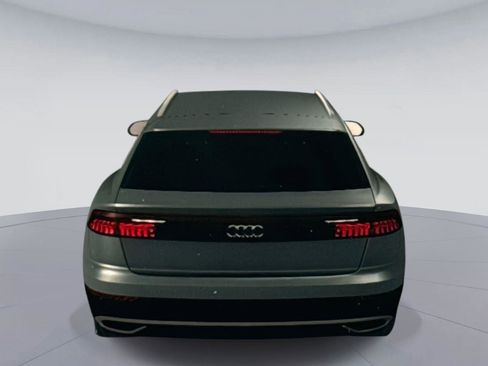 Used 2023 Audi Q8 Prestige image 25