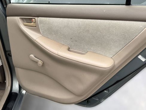 Used 2003 Toyota Corolla CE image 25